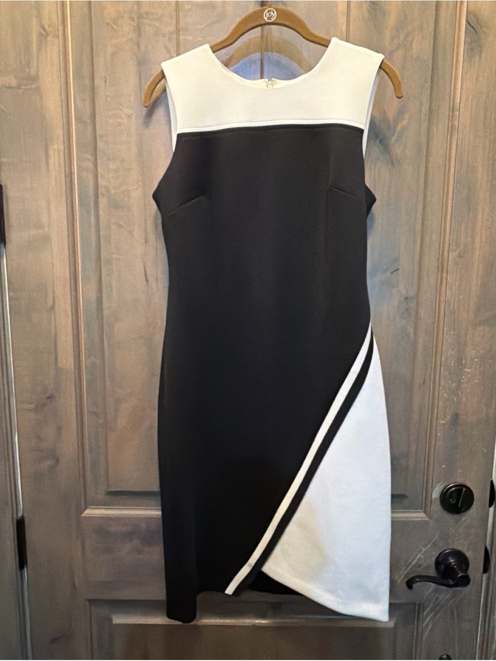 Tommy Hilfiger Women's Sleeveless Scuba Dress. Size 8